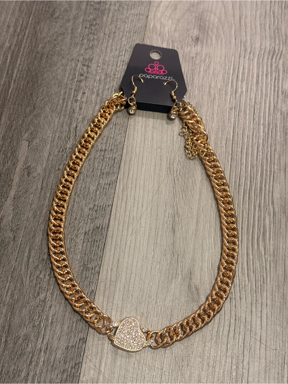 paparazzi Gold Pave Heart Chunky Chain Necklace
